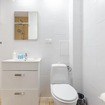 Lägenhet Rajska Centre By Bookinghost Gdańsk