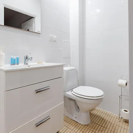 Lägenhet Rajska Centre By Bookinghost